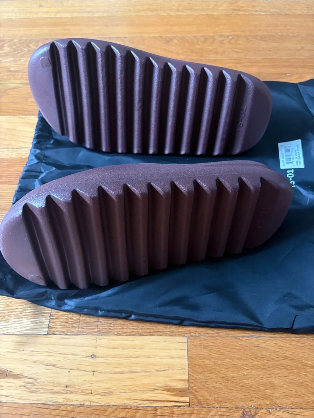 YS-01 Slide Sandals